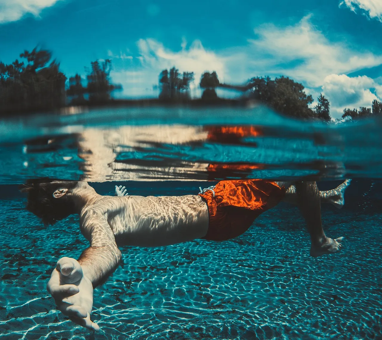 Why Choose On-Site Lifeguard Certification?